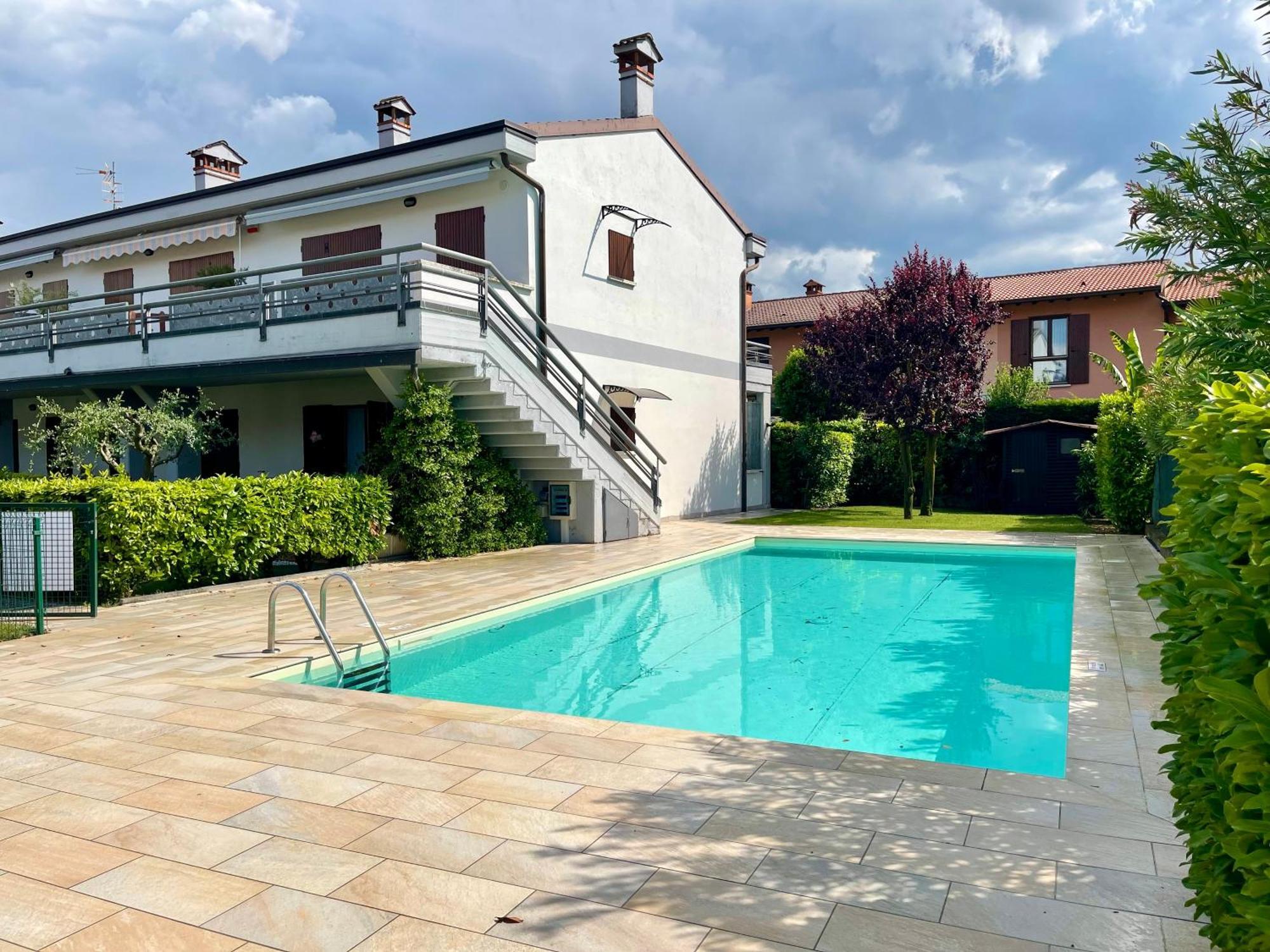 Dimora Di Charme Con Piscina E Giardino,Vicina Alla Spiaggia Сирмионе Экстерьер фото